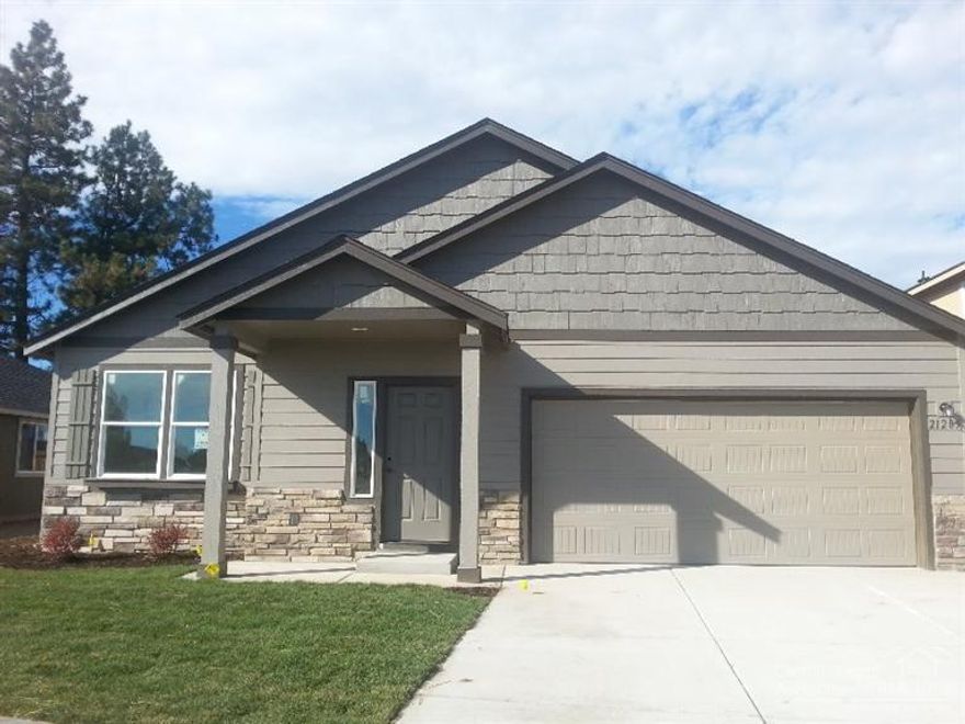 Move in ready! Ever popular Hudson single level, new construction home conveniently located with easy access to both east and west Bend. Chef's dream kitchen featuring a breakfast bar, SS GE appliances, Birch cabinets and ample cabinet/pantry space. Mstr. ste. is separate from other two bedrooms and has large walk-in closet, walk in shower and dual vanity bathroom.