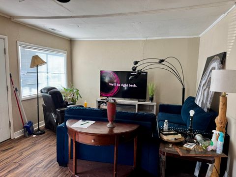 Tiny photo for 2237 Wantland Avenue, Klamath Falls, OR 97601 (MLS # 220215434)