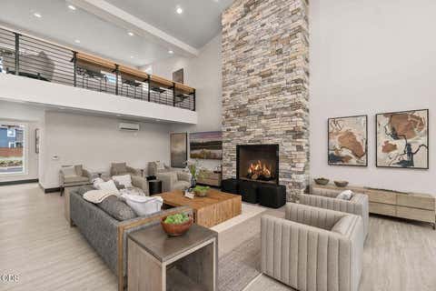Tiny photo for 60842 SE Barstow Place, Bend, OR 97702 (MLS # 220226558)