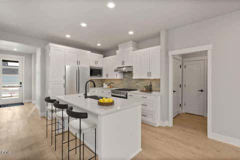Tiny photo for 60842 SE Barstow Place, Bend, OR 97702 (MLS # 220226558)
