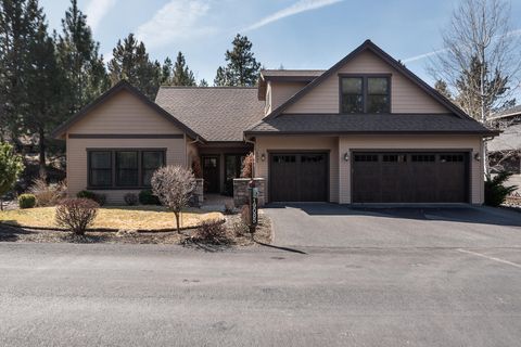 19085 Mt. Hood Place Bend OR 97703