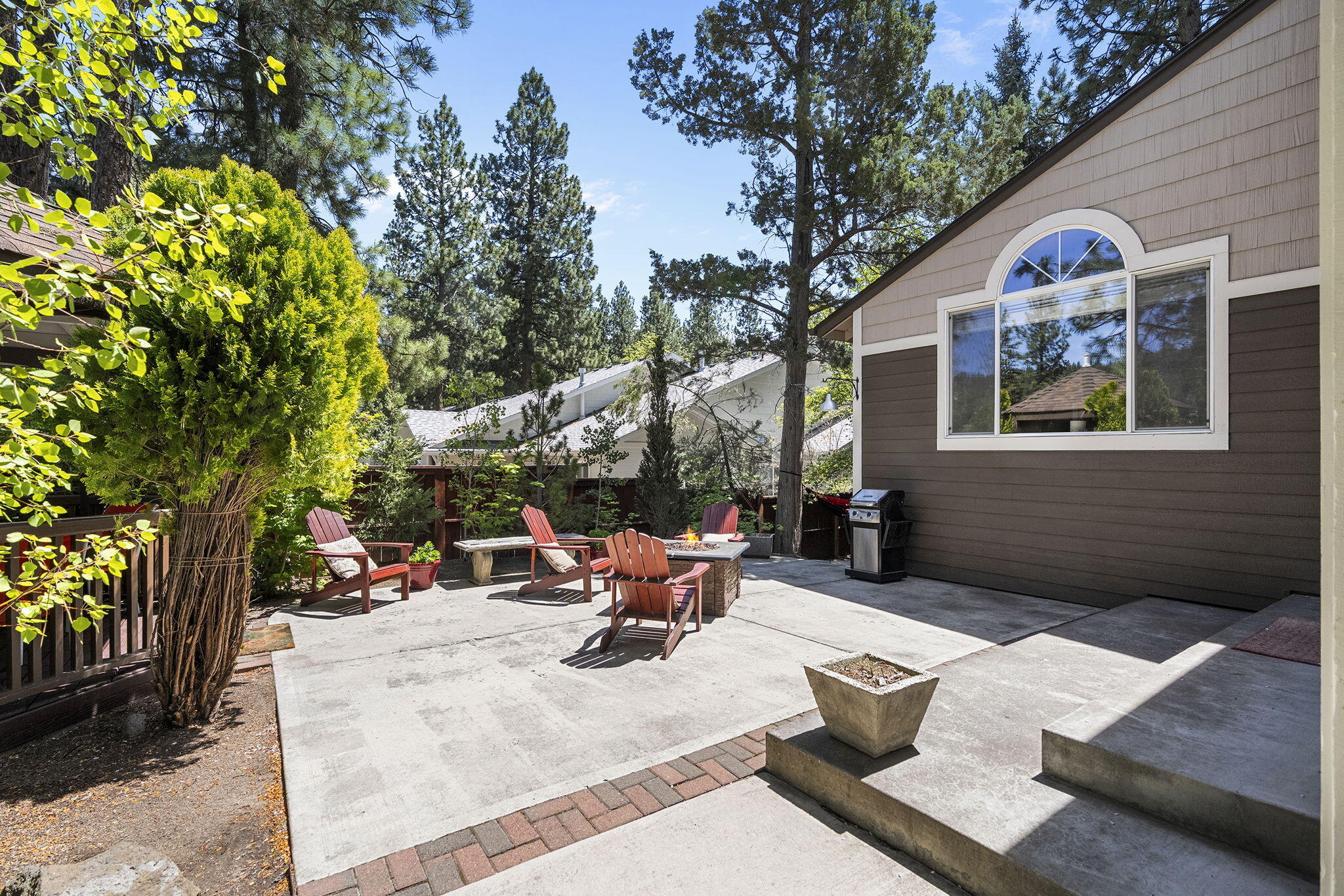 Forest Hills - Residential