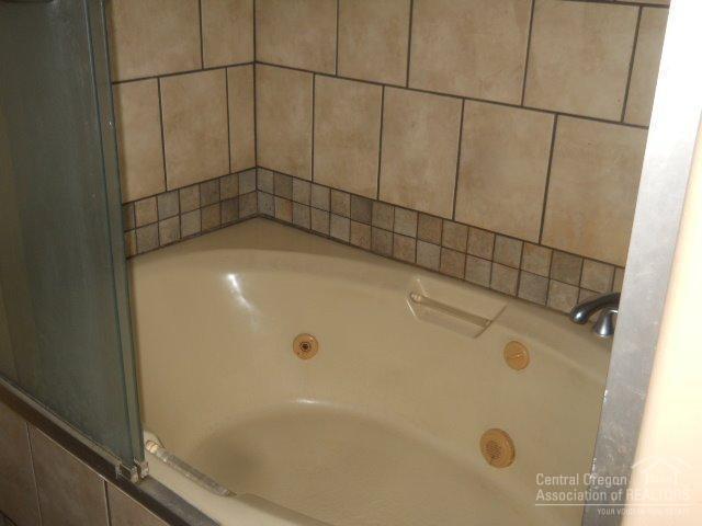 Deschutes RiverWoods - Residential