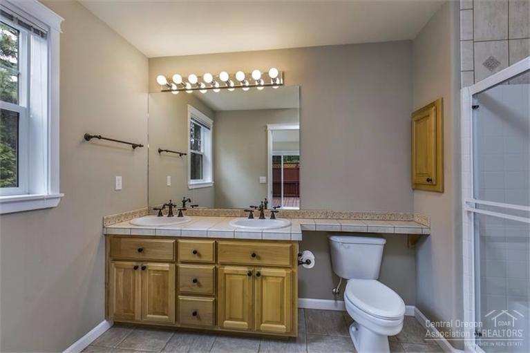 Awbrey Ridge - Residential