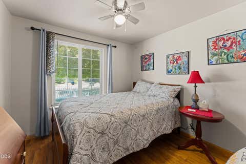 Tiny photo for 533 NW D Street, Grants Pass, OR 97526 (MLS # 220223528)