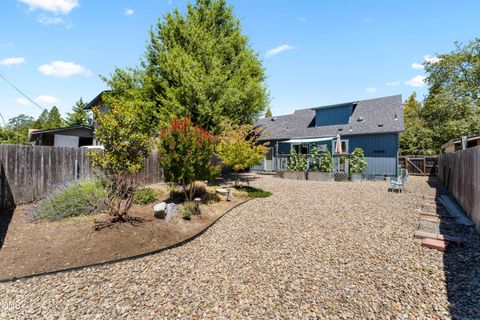 Tiny photo for 533 NW D Street, Grants Pass, OR 97526 (MLS # 220223528)
