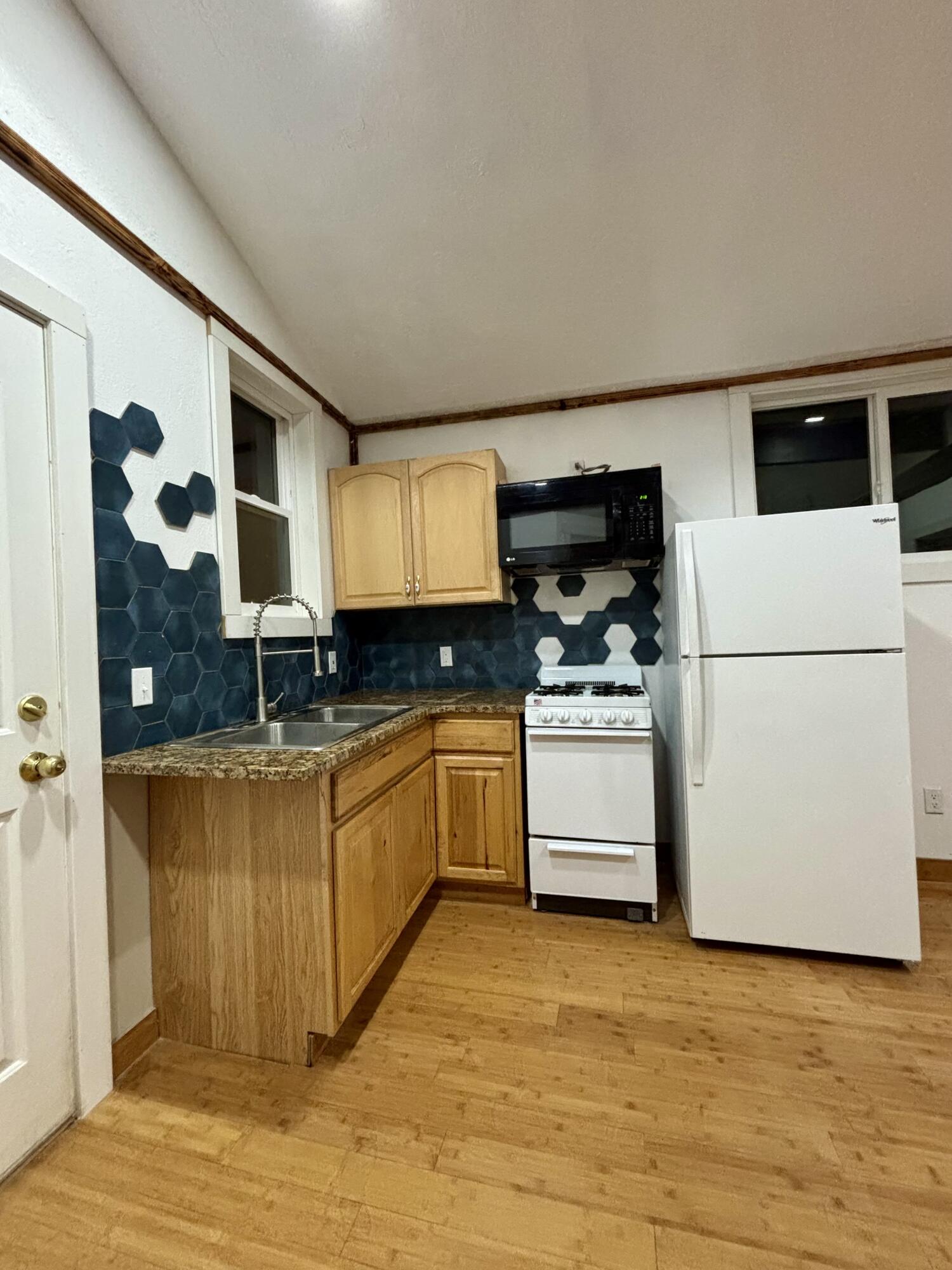 Crescent - Residential