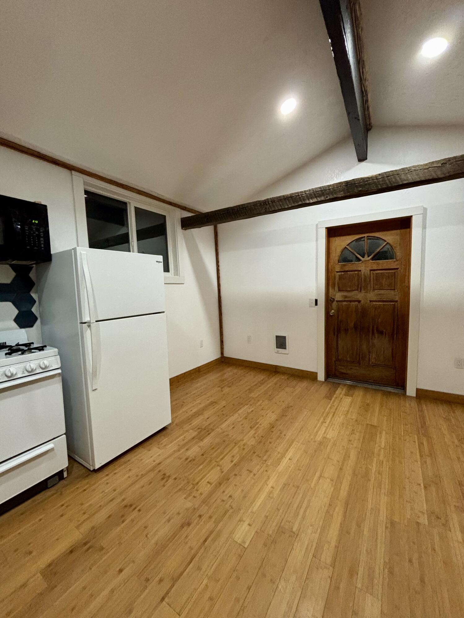 Crescent - Residential