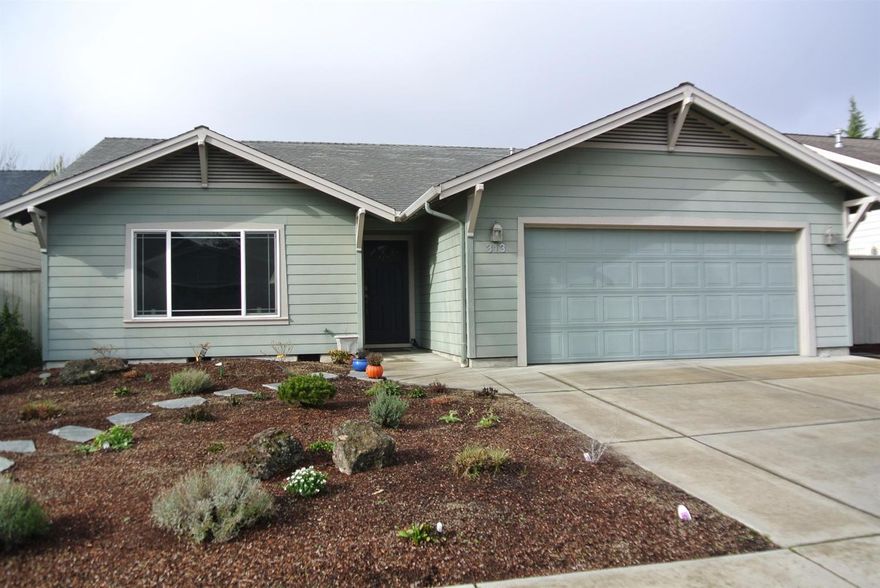 Wonderful single level home in Phoenix Hills. The living room has a vaulted ceiling, ceiling fan, gas fireplace and new hardwood flooring. Entry is also hardwood along with the kitchen and halls. All of the bedrooms have new carpet. A new hot water heater installed in 2014. The front yard was landscaped by Carols Colors with an easy maintenance drip system watering many flowering plants. Stainless steel appliances and cherry finished cabinets fill the kitchen with warmth.