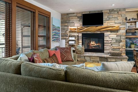 Tiny photo for 18575 SW Century Drive #234, Bend, OR 97702 (MLS # 220219645)