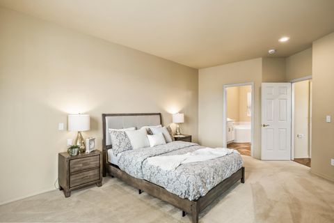 Tiny photo for 61719 Bridge Creek Loop, Bend, OR 97702 (MLS # 220216991)