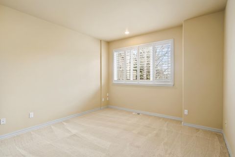 Tiny photo for 61719 Bridge Creek Loop, Bend, OR 97702 (MLS # 220216991)