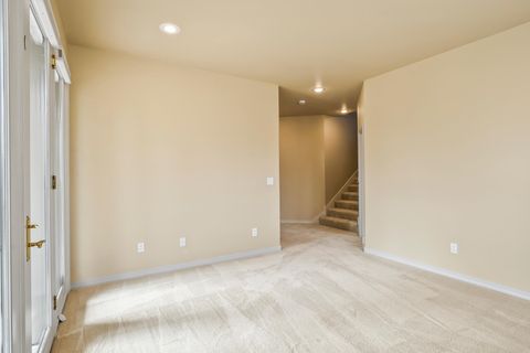 Tiny photo for 61719 Bridge Creek Loop, Bend, OR 97702 (MLS # 220216991)