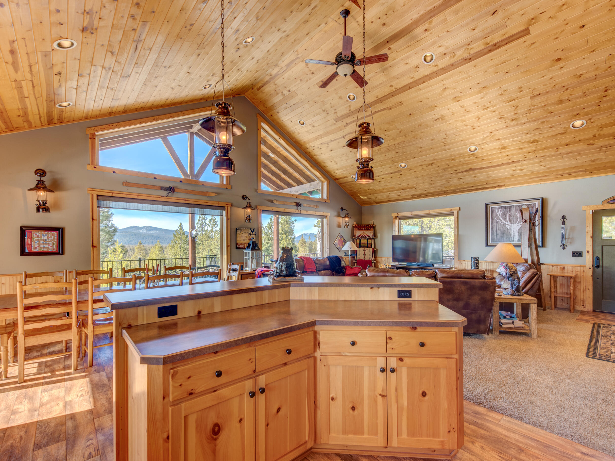 Diamond Peaks - Residential