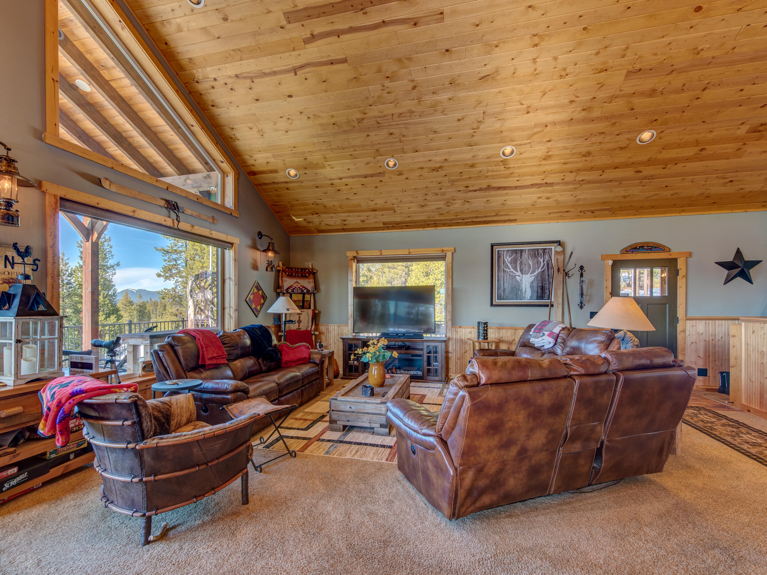 Diamond Peaks - Residential