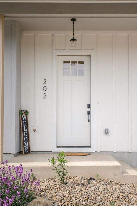 Tiny photo for 202 Bogey Lane, Eagle Point, OR 97524 (MLS # 220219460)