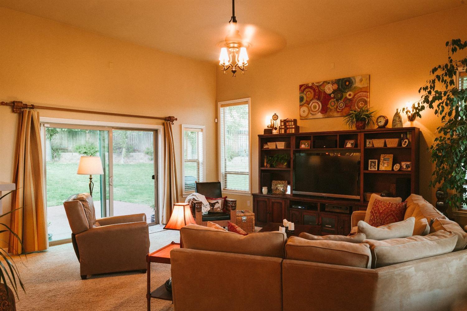 Sierra Heights - Residential