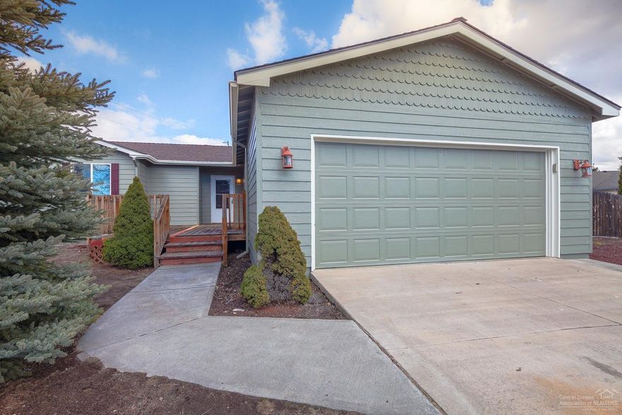 1746sf single-level home in SW Redmond. Sits on large 11761 ft lot w fenced in yard & RV Spot. All new stainless appliances including refrigerator. New huge stainless steel sink in the kitchen w new counter tops & back splash. New Laminate floors in kitchen, entry pantry & utility. New carpet in the rest of the home. New paint inside & out. Double car attached garage & mature trees make this home very appealing. Extra wide hallways & open rooms allow for easy flow. Covered porch & deck runs length of home.