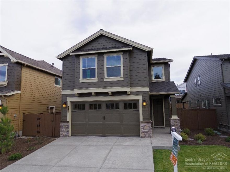 You'll love this nearly-new Pahlisch Home! Spacious open 1st floor layout perfect for entertaining. Large great room with gas fireplace & tons of windows for lots of light. Kitchen features beautiful quartz countertops plus eating island. Gorgeous cabinetry & pantry area too. Large master suite with double sinks & huge walk-in closet. Bonus Room could be 4th bed. Includes window coverings, backyard landscaping and fencing, and fridge. Community amenities: Pools/clubhouse/Rec Center/Trails & More.