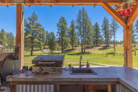 Tiny photo for 23125 Sprague River Road, Sprague River, OR 97639 (MLS # 220224306)