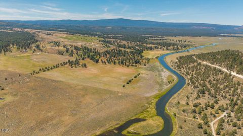 Tiny photo for 23125 Sprague River Road, Sprague River, OR 97639 (MLS # 220224306)