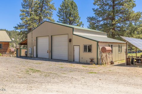 Tiny photo for 23125 Sprague River Road, Sprague River, OR 97639 (MLS # 220224306)