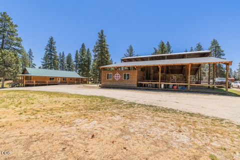 Tiny photo for 23125 Sprague River Road, Sprague River, OR 97639 (MLS # 220224306)