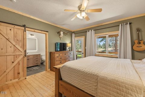Tiny photo for 23125 Sprague River Road, Sprague River, OR 97639 (MLS # 220224306)