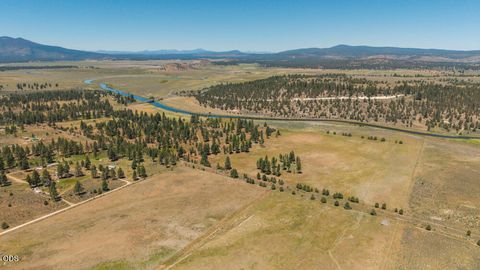 Tiny photo for 23125 Sprague River Road, Sprague River, OR 97639 (MLS # 220224306)