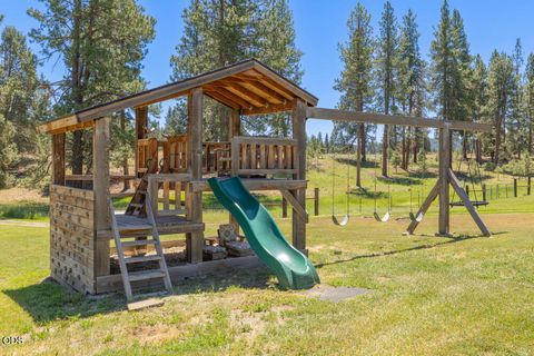 Tiny photo for 23125 Sprague River Road, Sprague River, OR 97639 (MLS # 220224306)