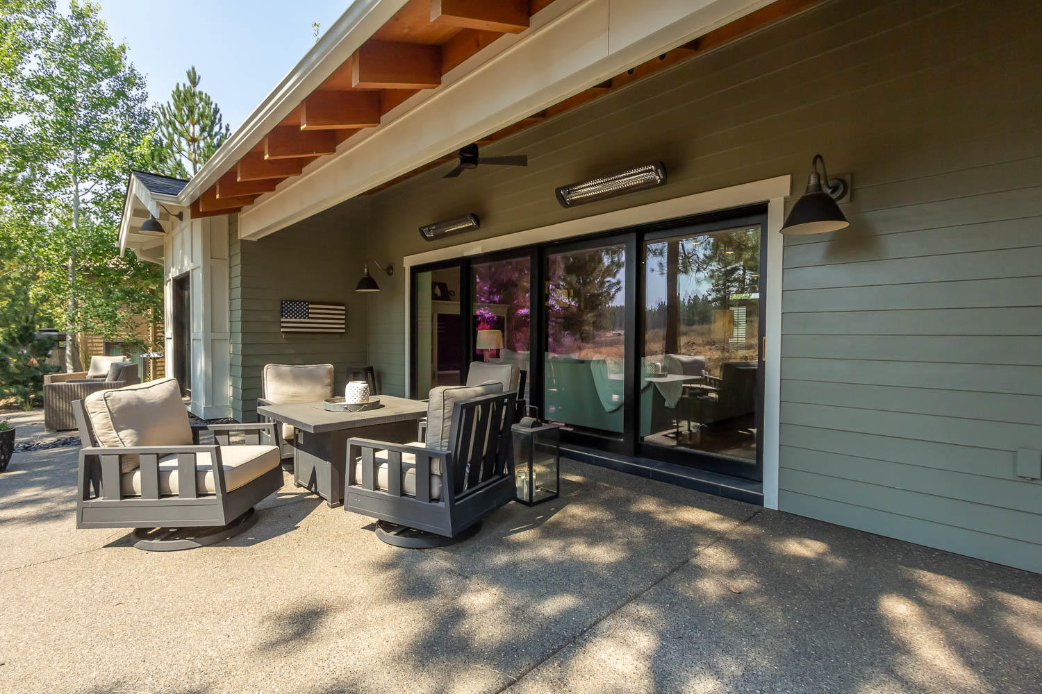 Three Pines - Residential