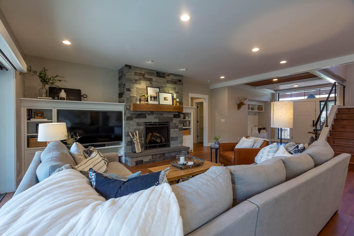 Three Pines - Residential