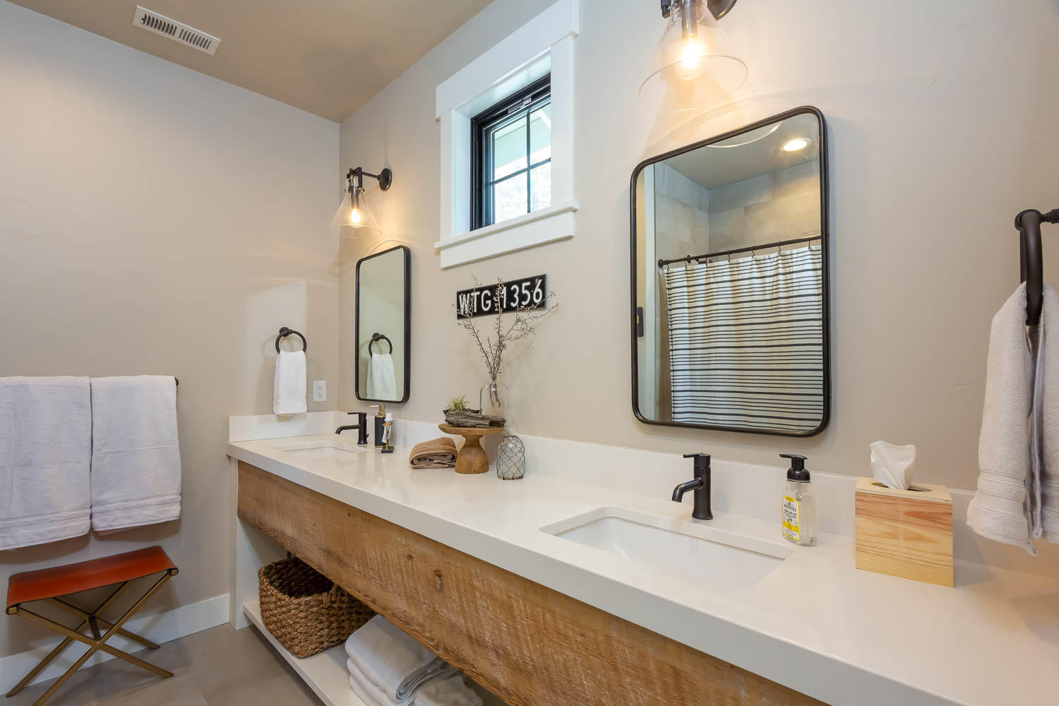 Three Pines - Residential