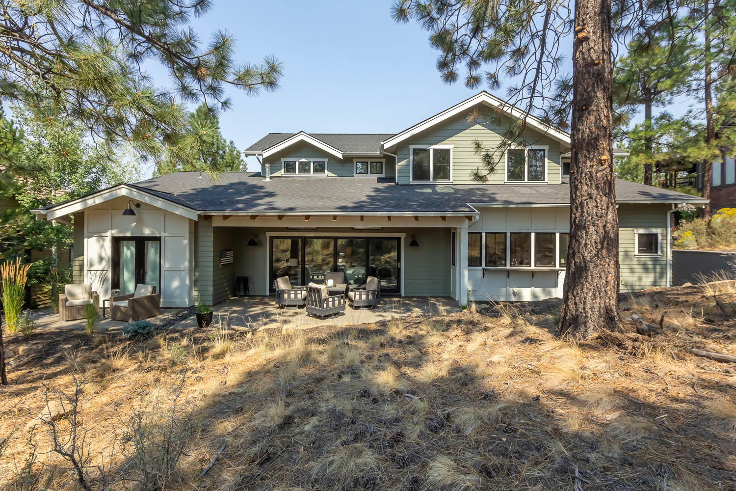 Three Pines - Residential