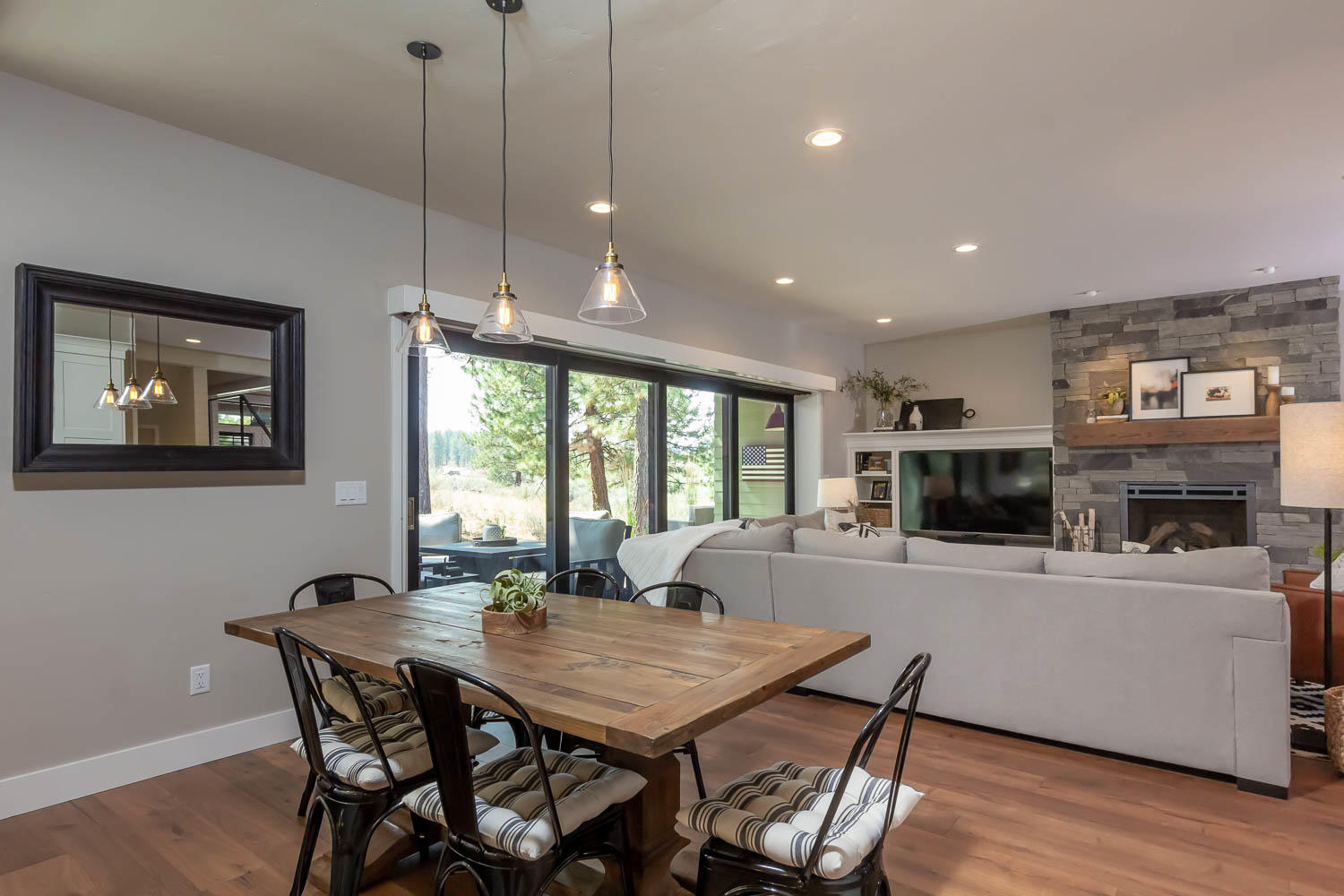 Three Pines - Residential