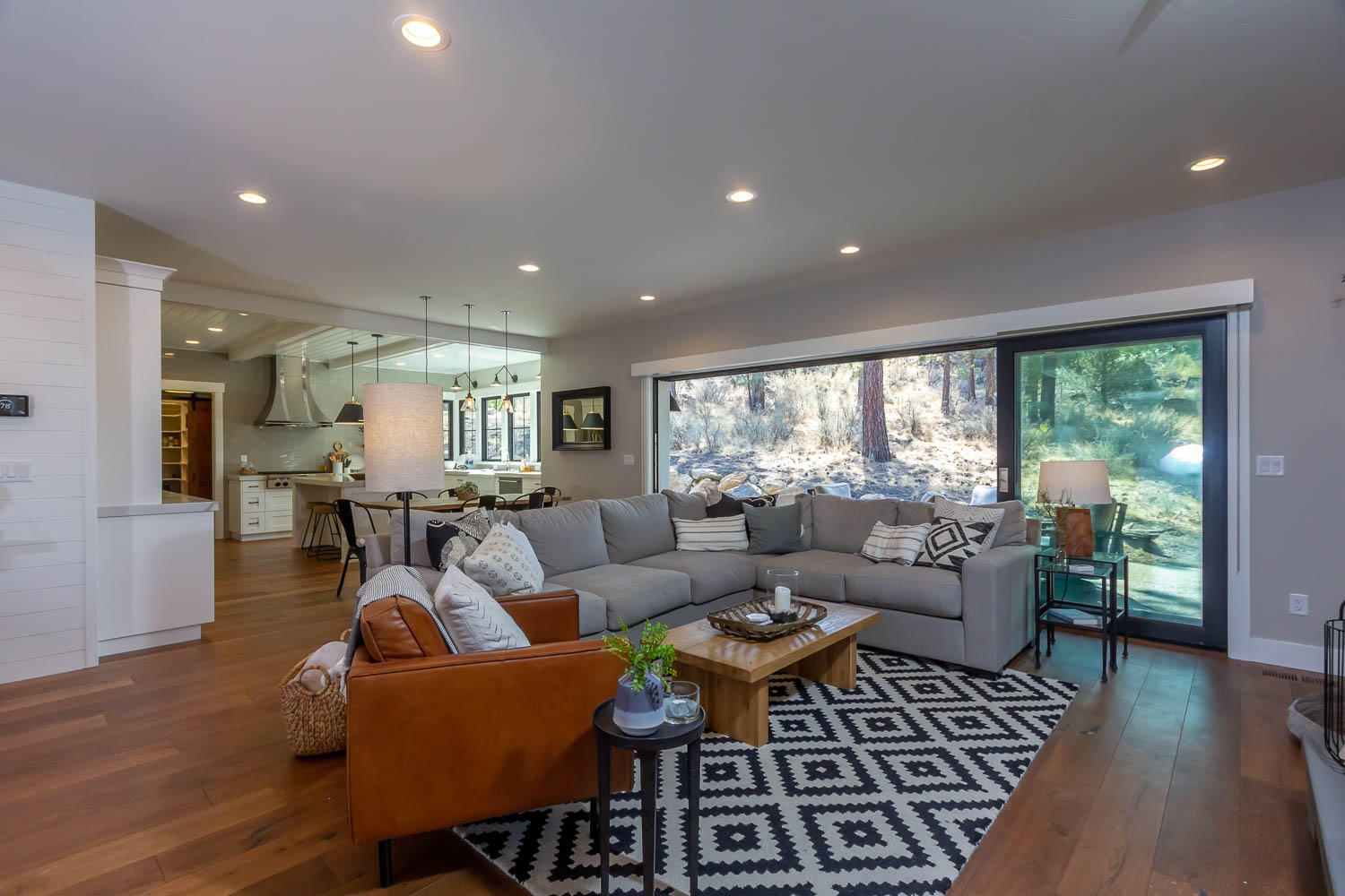 Three Pines - Residential