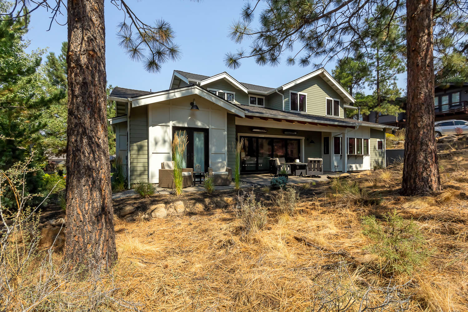 Three Pines - Residential