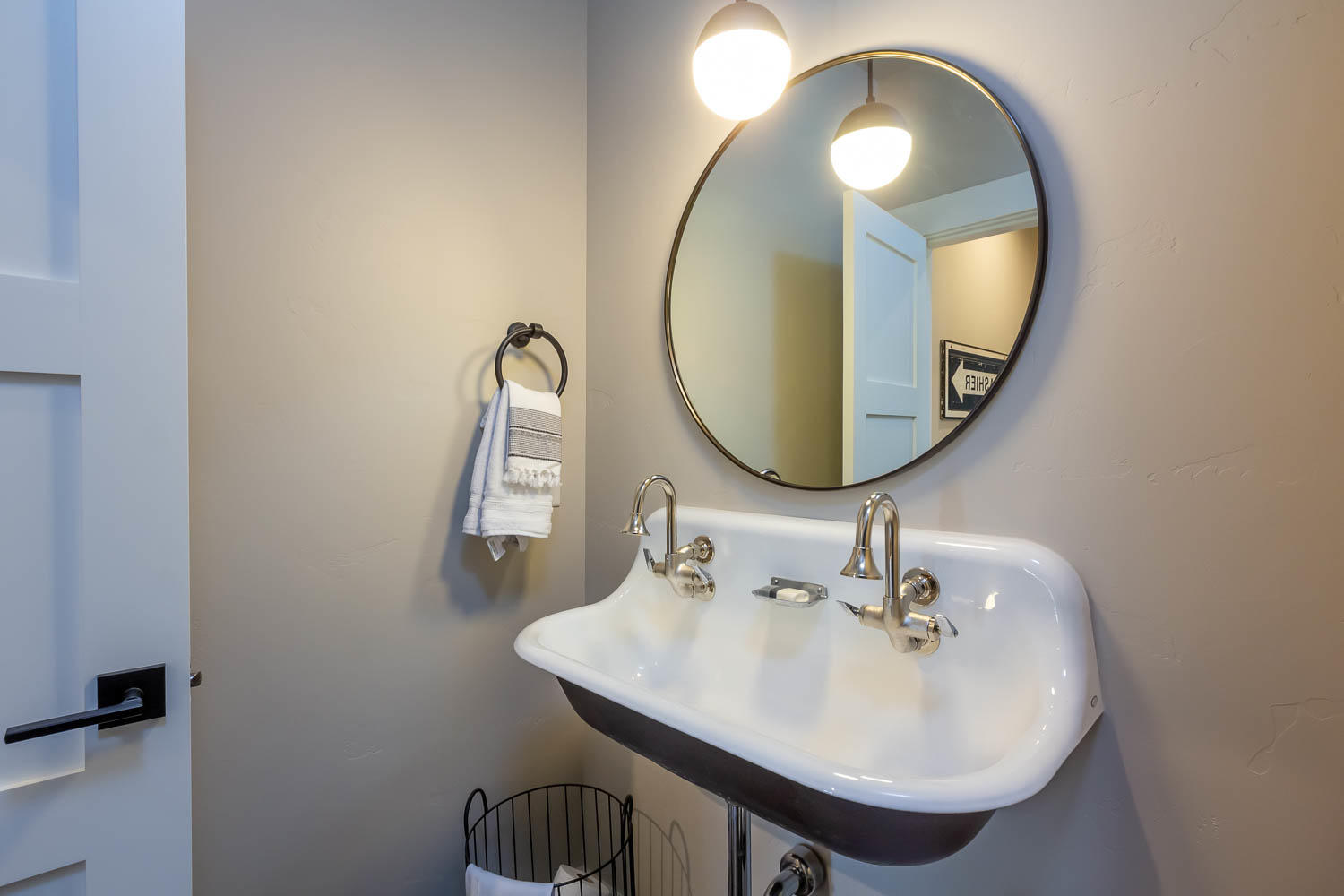 Three Pines - Residential