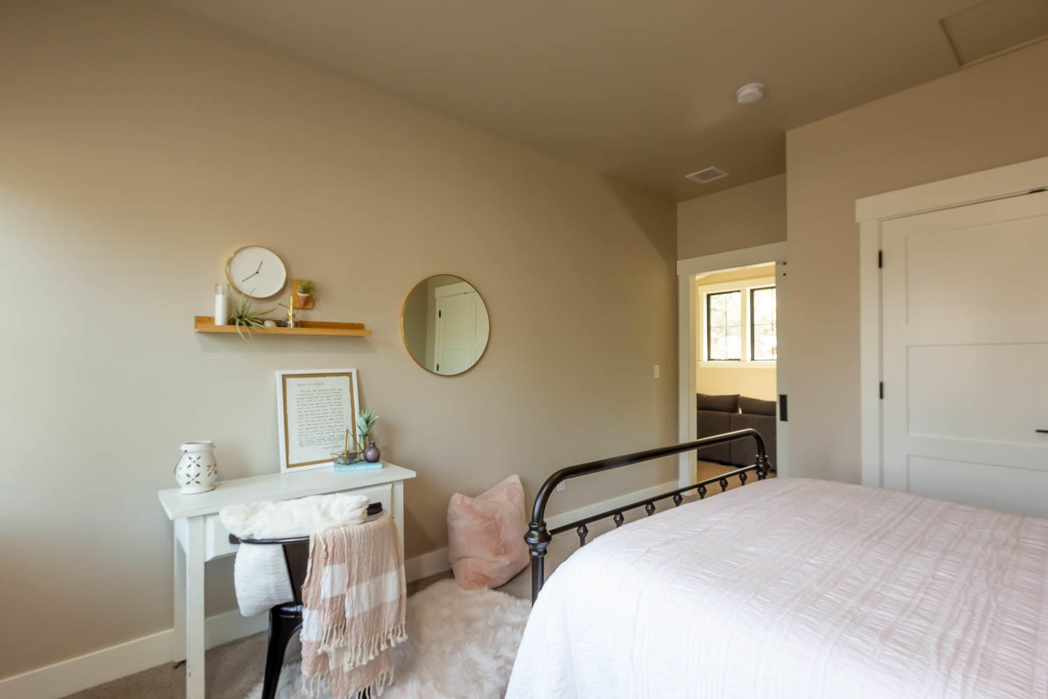 Three Pines - Residential