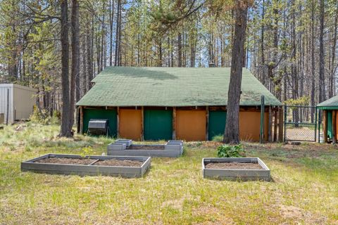 Tiny photo for 16765 Pine Place, La Pine, OR 97739 (MLS # 220221916)