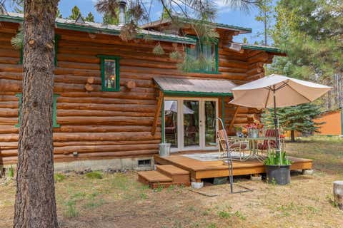 Tiny photo for 16765 Pine Place, La Pine, OR 97739 (MLS # 220221916)