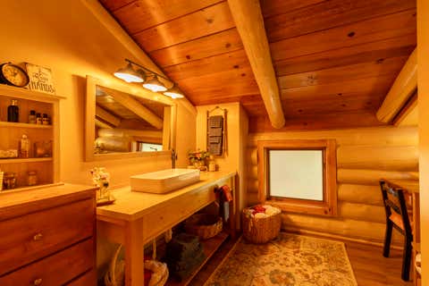 Tiny photo for 16765 Pine Place, La Pine, OR 97739 (MLS # 220221916)