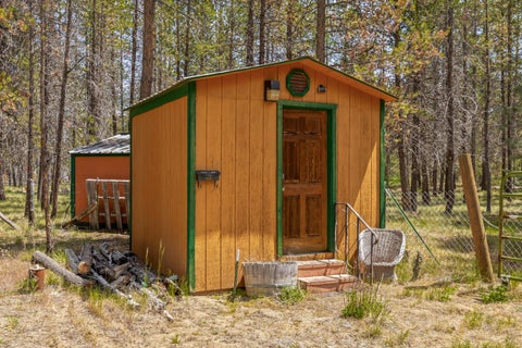 Tiny photo for 16765 Pine Place, La Pine, OR 97739 (MLS # 220221916)