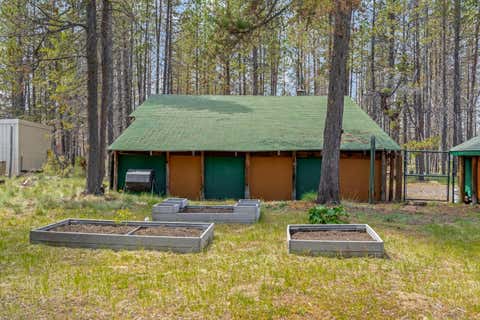 Tiny photo for 16765 Pine Place, La Pine, OR 97739 (MLS # 220221916)
