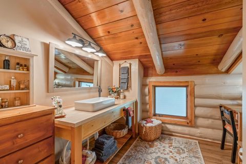 Tiny photo for 16765 Pine Place, La Pine, OR 97739 (MLS # 220221916)