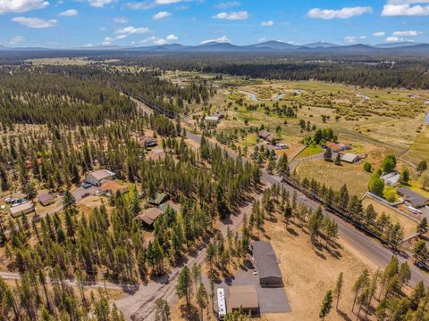 Tiny photo for 16765 Pine Place, La Pine, OR 97739 (MLS # 220221916)
