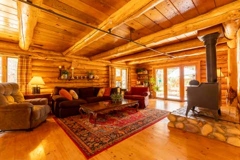 Tiny photo for 16765 Pine Place, La Pine, OR 97739 (MLS # 220221916)