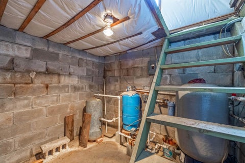 Tiny photo for 16765 Pine Place, La Pine, OR 97739 (MLS # 220221916)