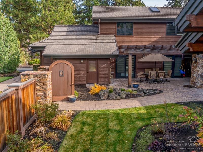 Broken Top - Residential