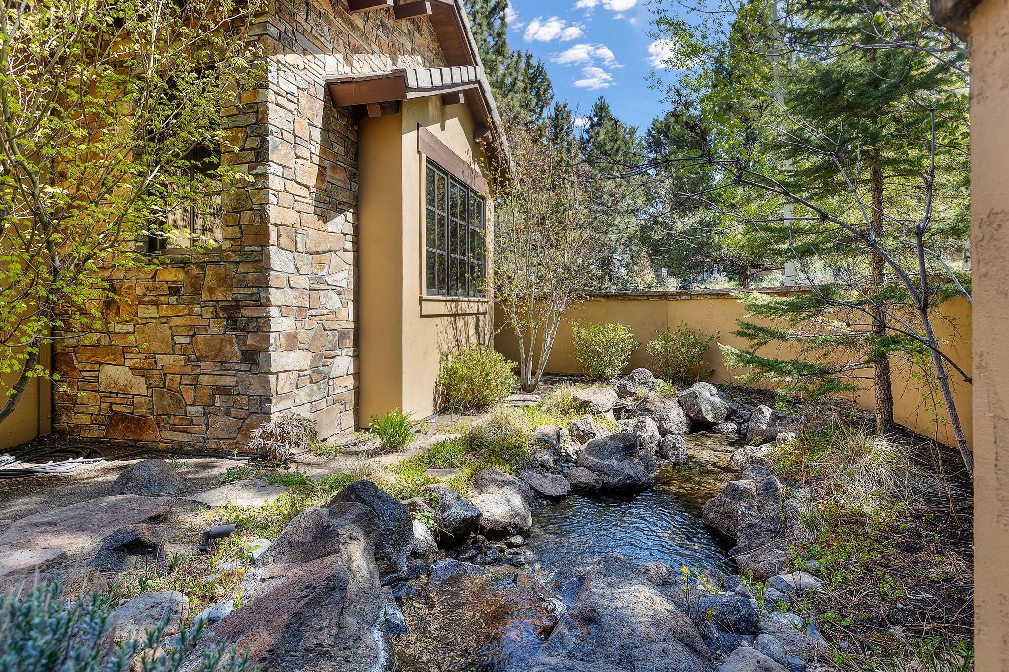 Awbrey Butte - Residential